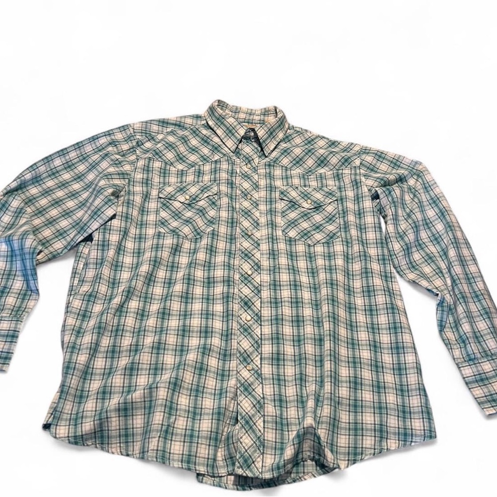 Wrangler Men's Plaid Button-Down Shirt - Green & White